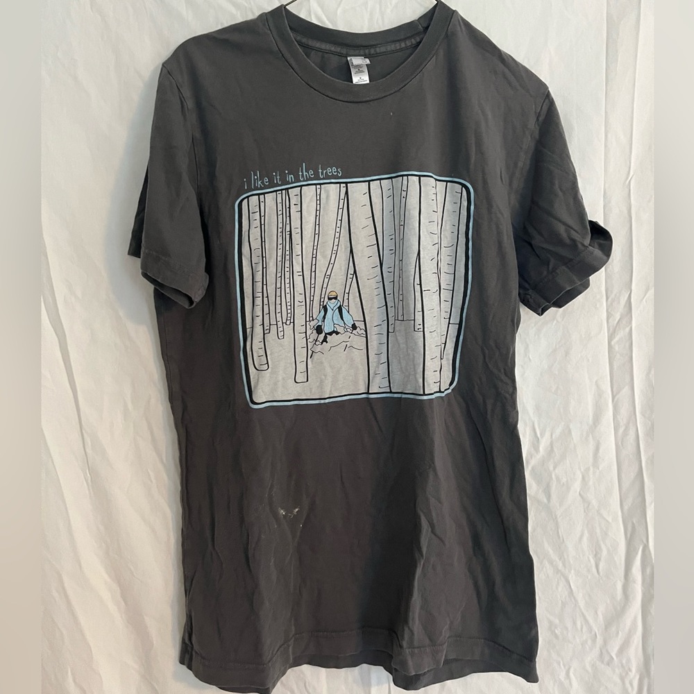 Canvas I like it in the trees graphic t shirt